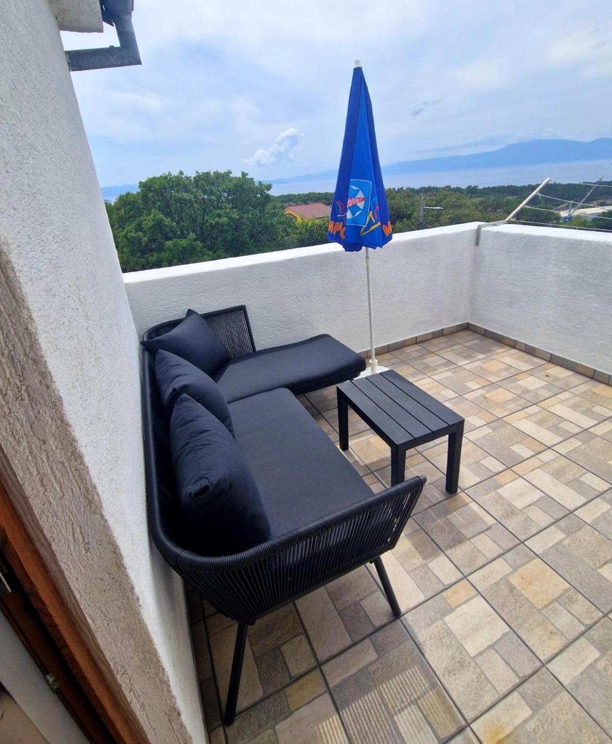Apartman Seka Kraljevica Exterior foto